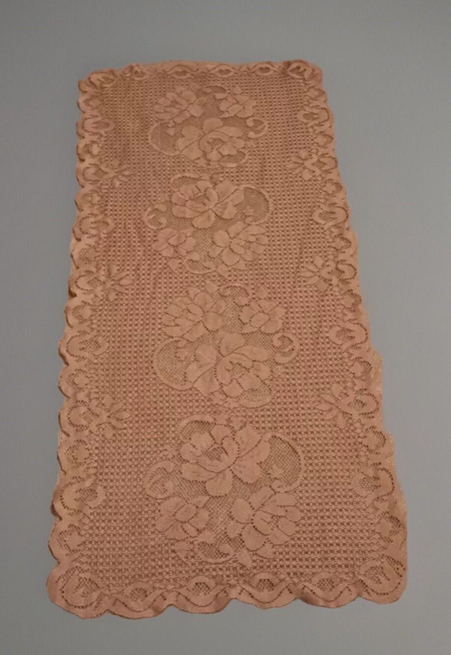 Doily Table Runner Lace Floral Tan Scalloped Edge 34x15 Vintage
